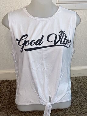 Dirtee Laundry Women's Top Size M